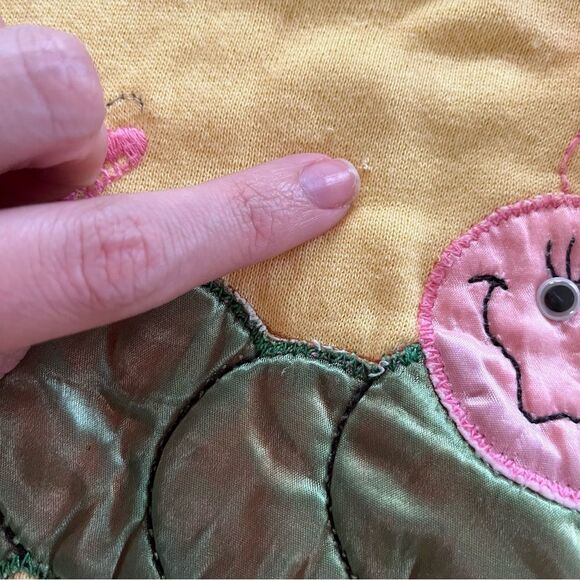 Vintage 90s Baby Sweatshirt Yellow Ice Skates Caterpillar Embroidered 12 months - Picture 4 of 5